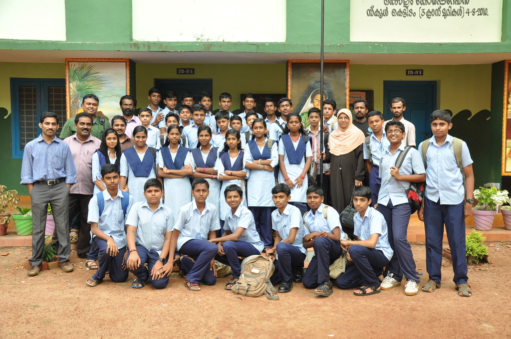 New student Malayalam wikipedians with other community memebers